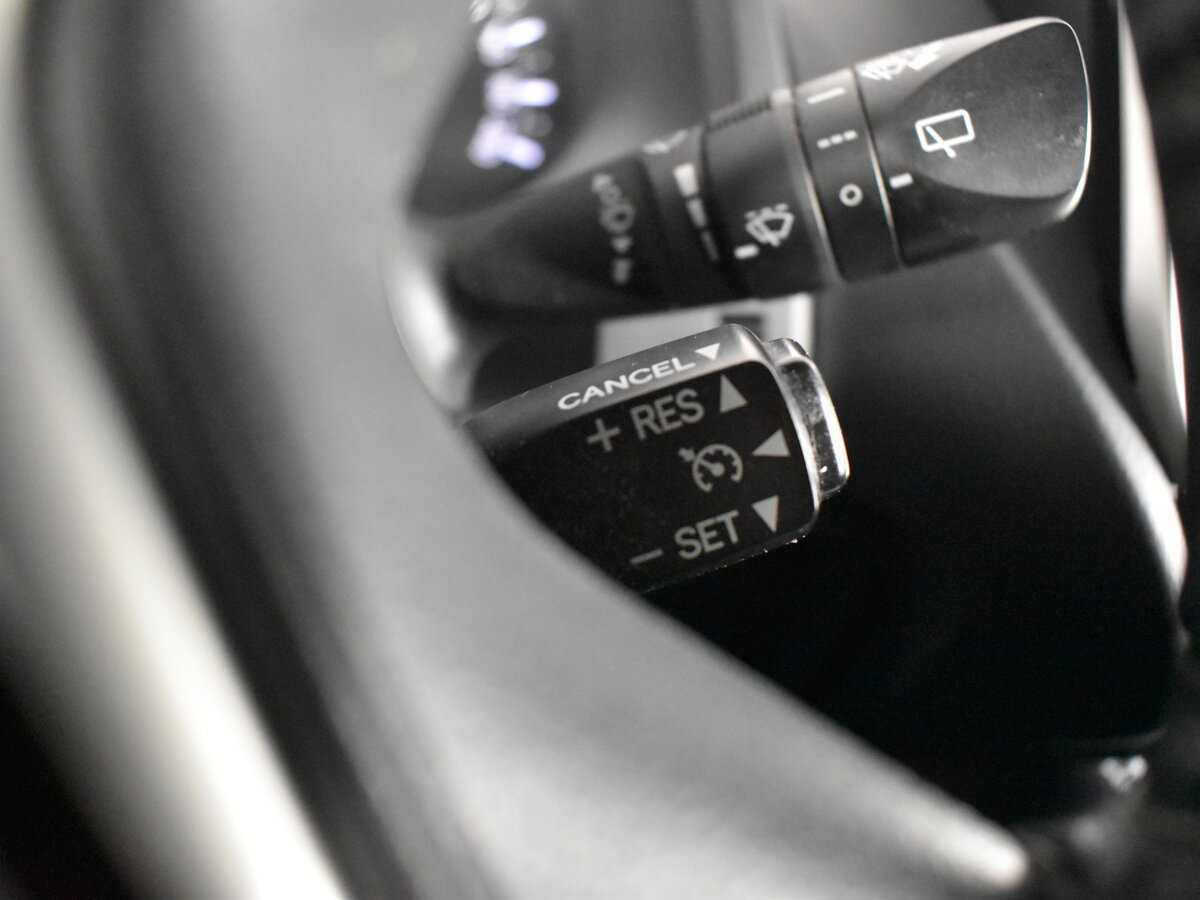 Toyota Land Cruiser Prado 2018 года с пробегом. Фото: #21