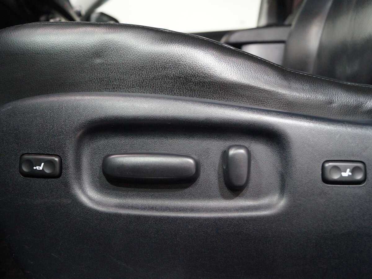 Toyota Highlander 2011 года с пробегом. Фото: #17