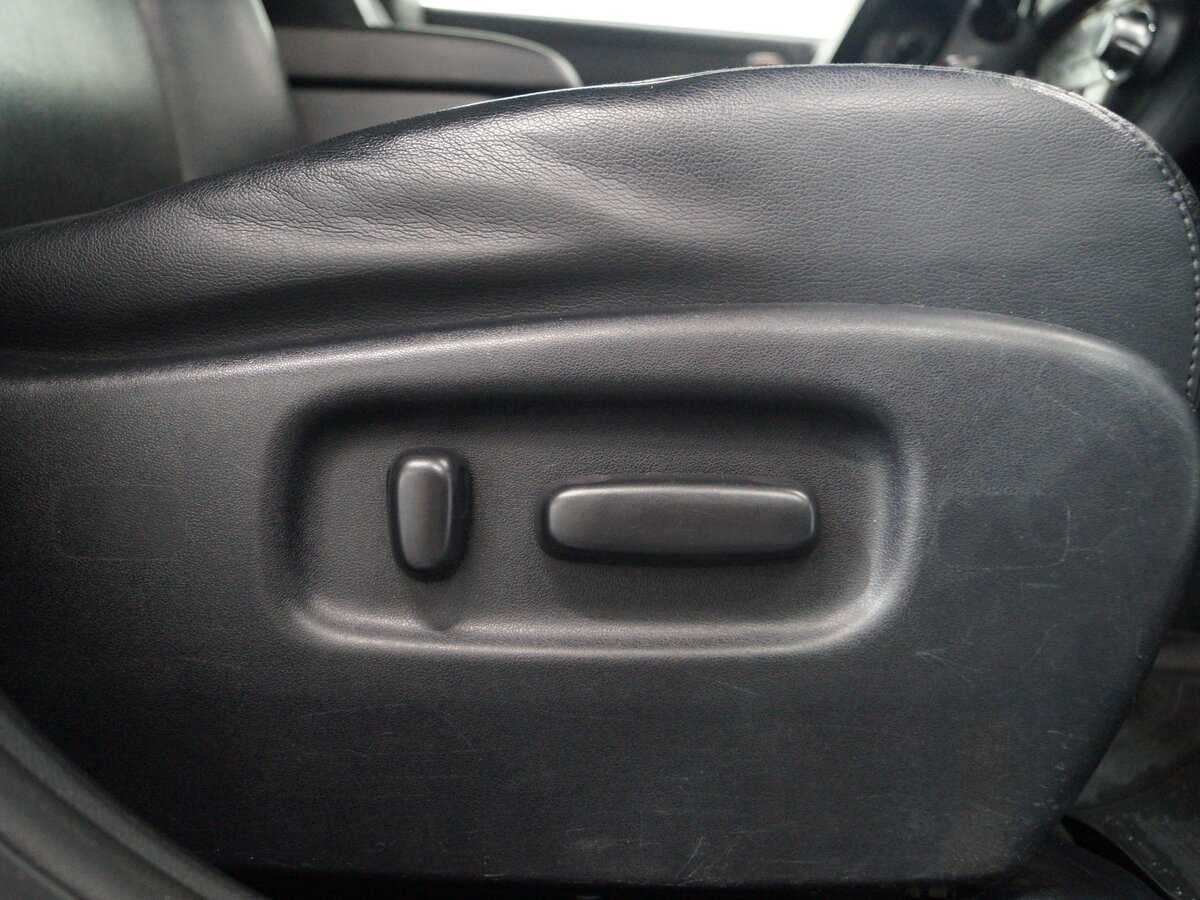 Toyota Highlander 2011 года с пробегом. Фото: #19