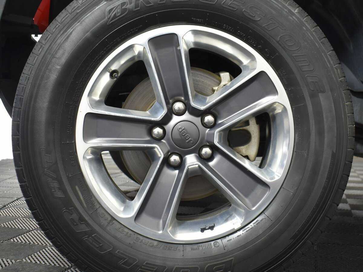 Jeep Wrangler 2021 года с пробегом. Фото: #9