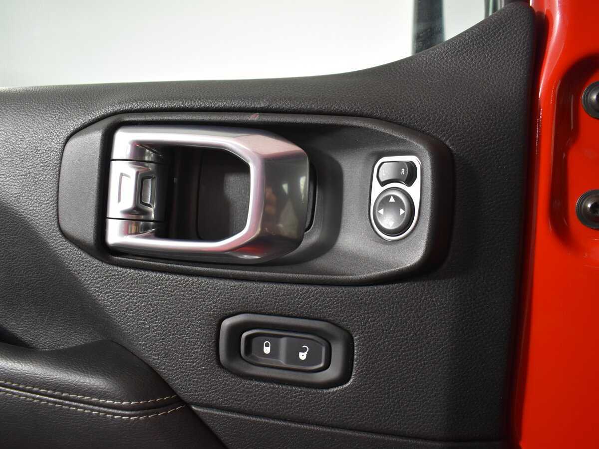 Jeep Wrangler 2021 года с пробегом. Фото: #15