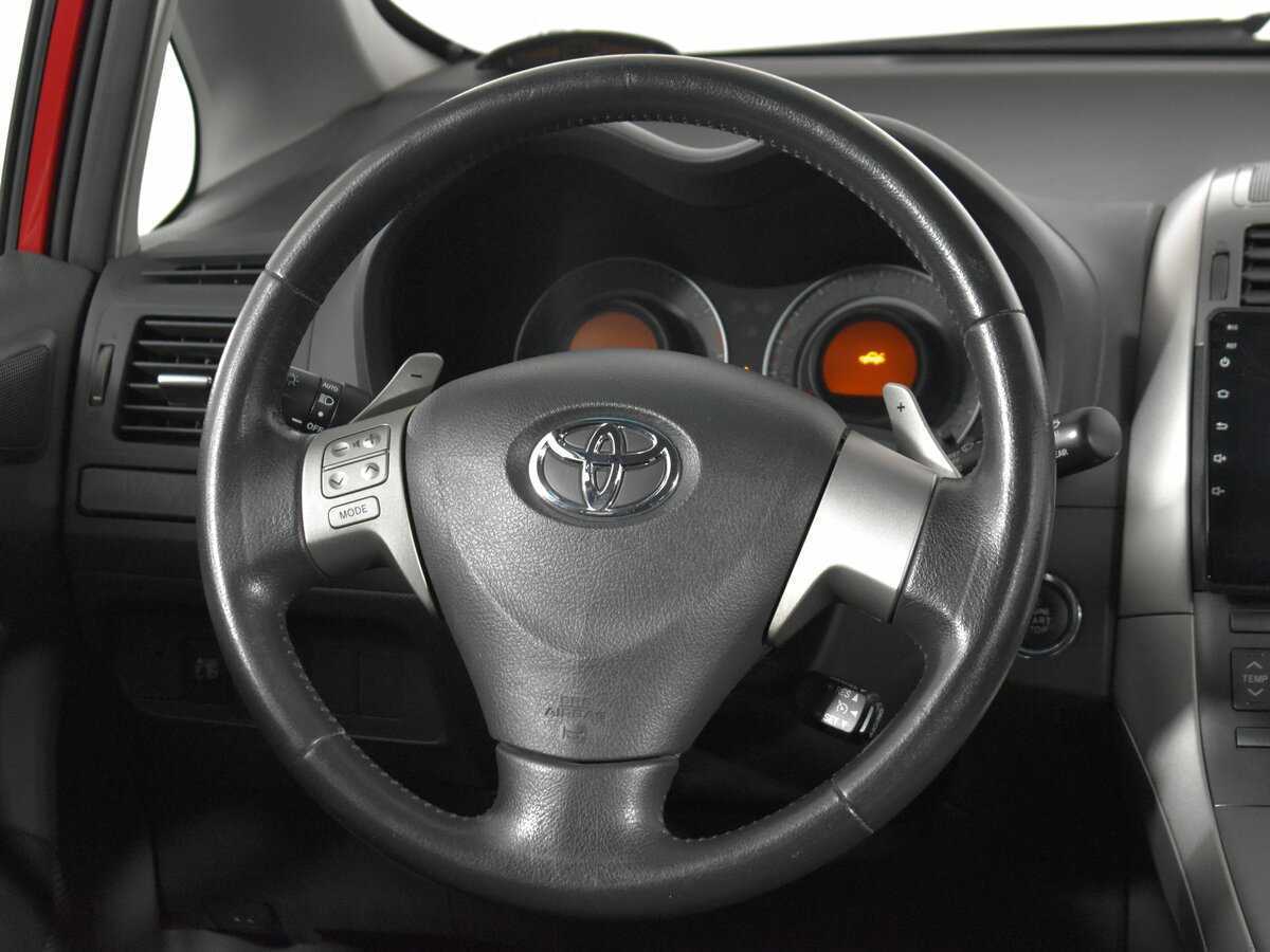 Toyota Auris 2007 года с пробегом. Фото: #10
