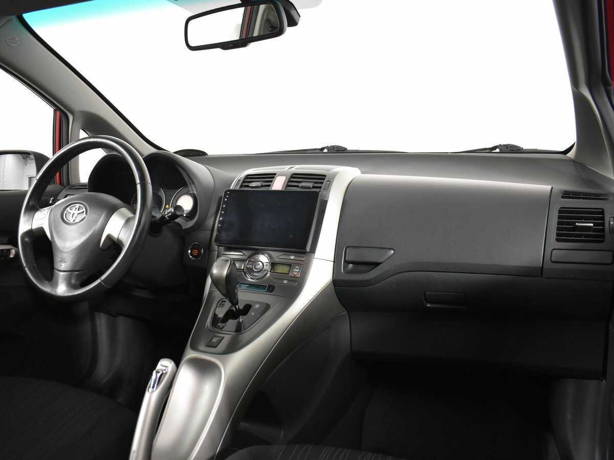 Toyota Auris 2007 года с пробегом. Фото: #13
