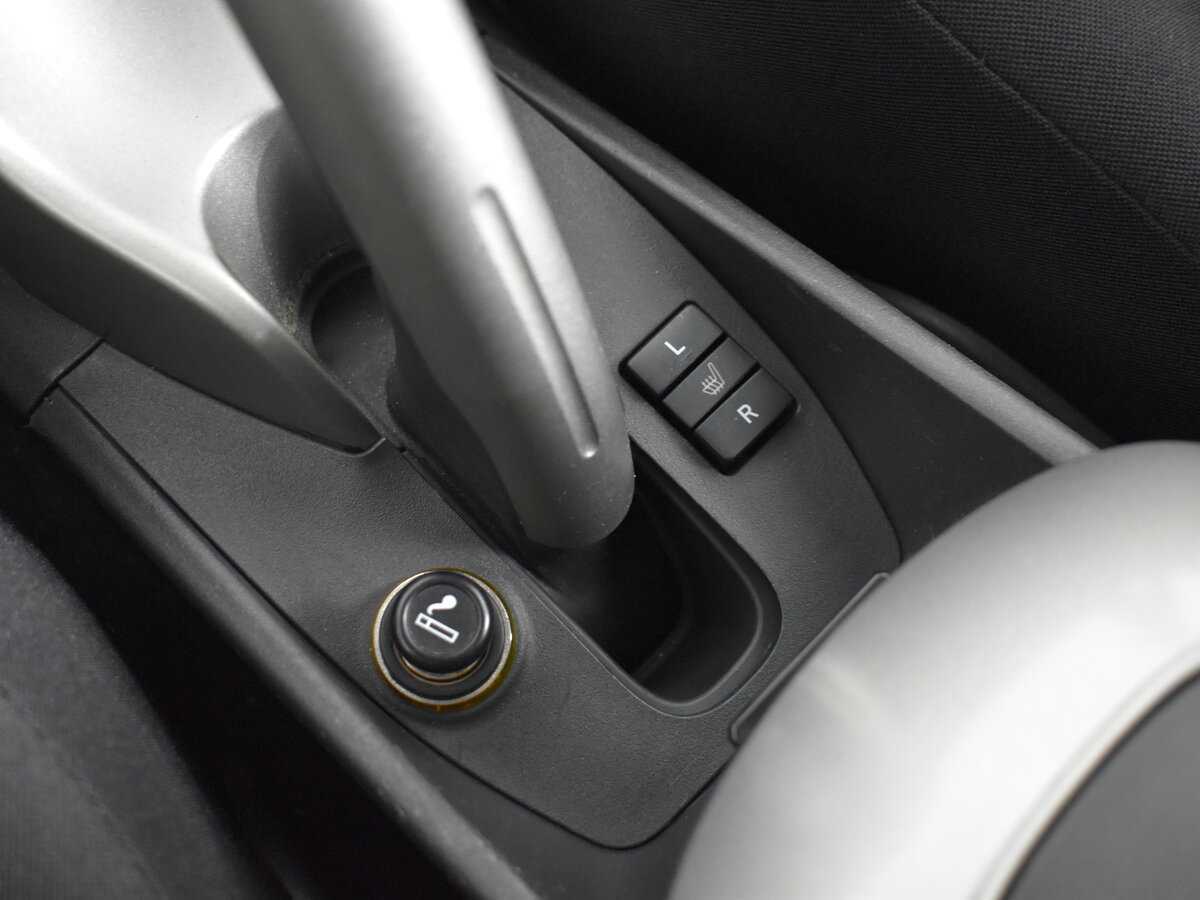 Toyota Auris 2007 года с пробегом. Фото: #14