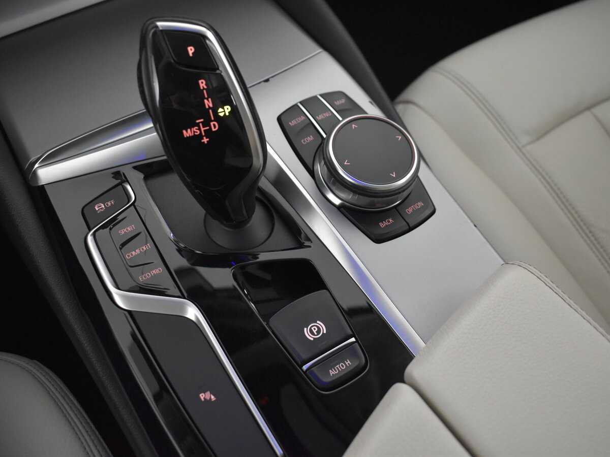 BMW 5 серии 2018 года с пробегом. Фото: #16