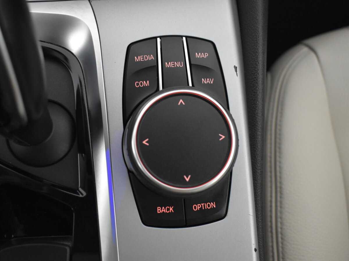 BMW 5 серии 2018 года с пробегом. Фото: #17