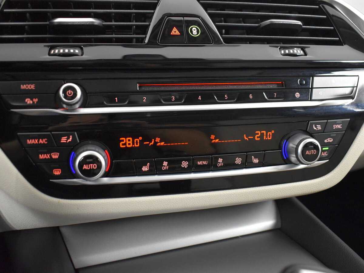 BMW 5 серии 2018 года с пробегом. Фото: #18