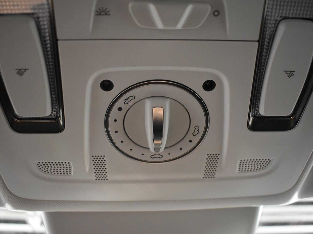 Hongqi H7 2022 года с пробегом. Фото: #12