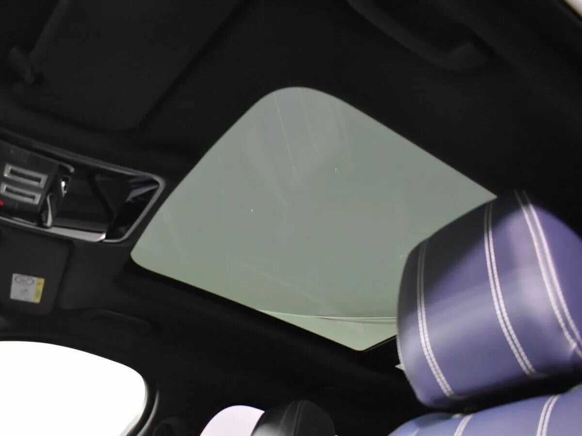 Land Rover Range Rover Velar 2019 года с пробегом. Фото: #6