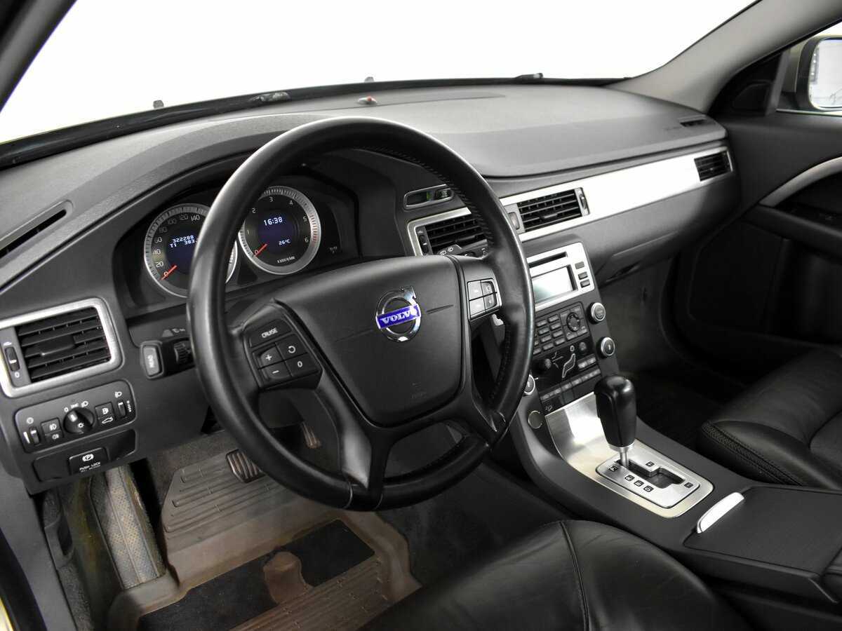 Volvo XC70 2011 года с пробегом. Фото: #11