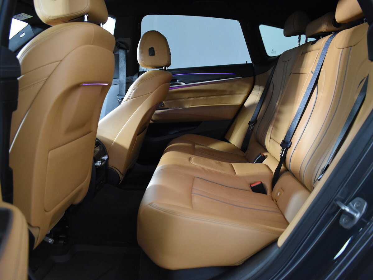 BMW 6 серии 2020 года с пробегом. Фото: #9