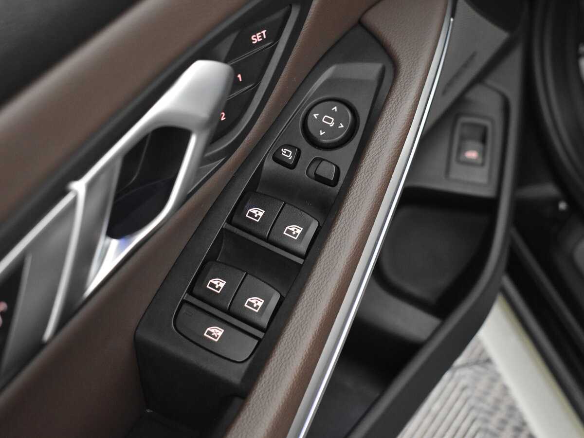 BMW 3 серии 2020 года с пробегом. Фото: #8