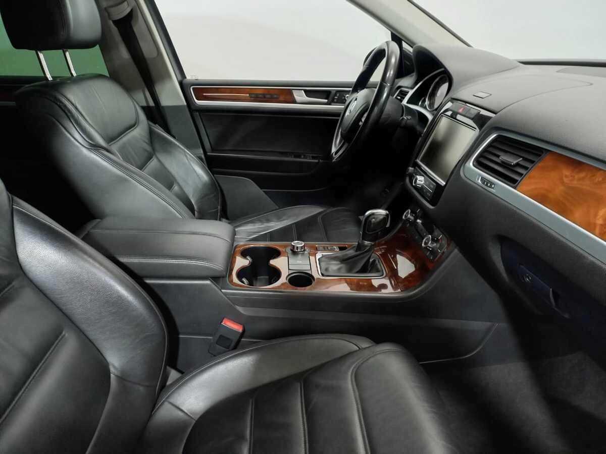 Volkswagen Touareg 2013 года с пробегом. Фото: #9