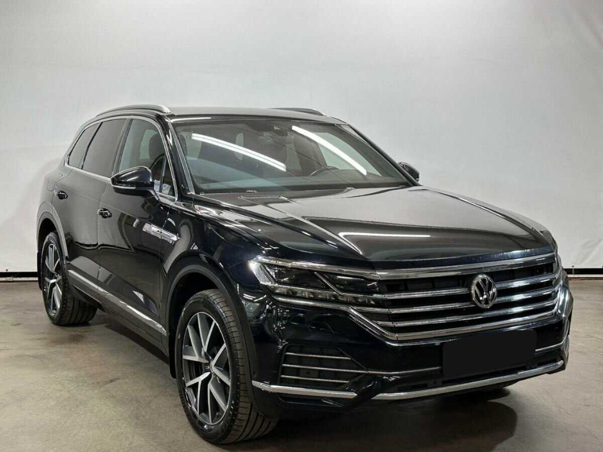 Volkswagen Touareg 2020 года с пробегом. Фото: #2