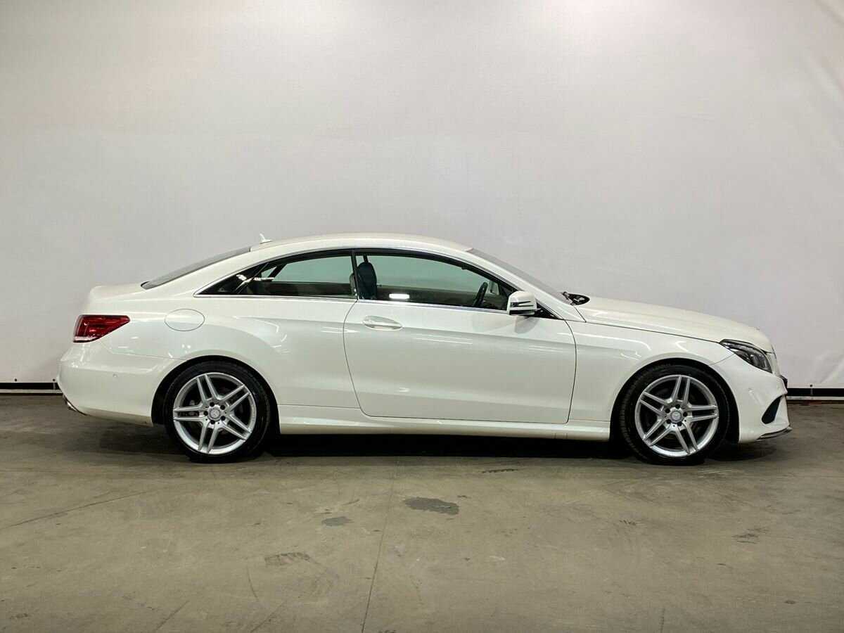 Mercedes-Benz E-Класс 2013 года с пробегом. Фото: #4