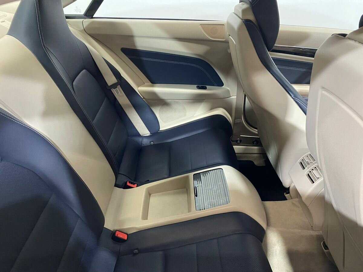 Mercedes-Benz E-Класс 2013 года с пробегом. Фото: #11