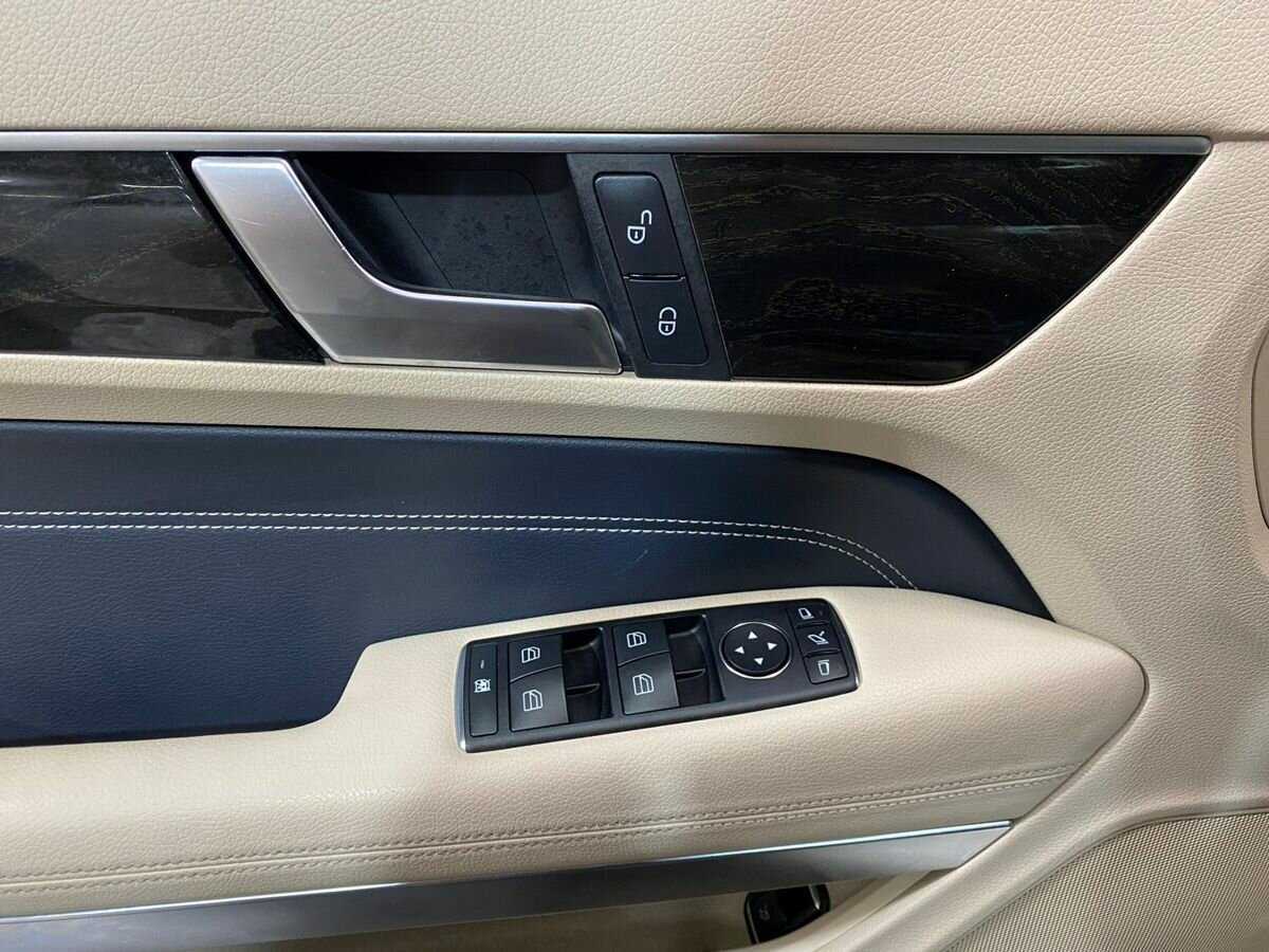 Mercedes-Benz E-Класс 2013 года с пробегом. Фото: #14