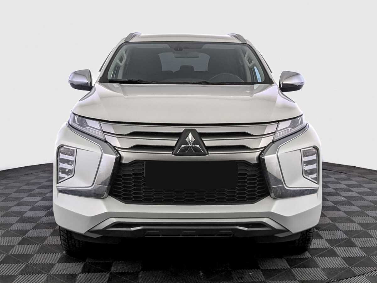 Mitsubishi Pajero Sport 2021 года с пробегом. Фото: #1