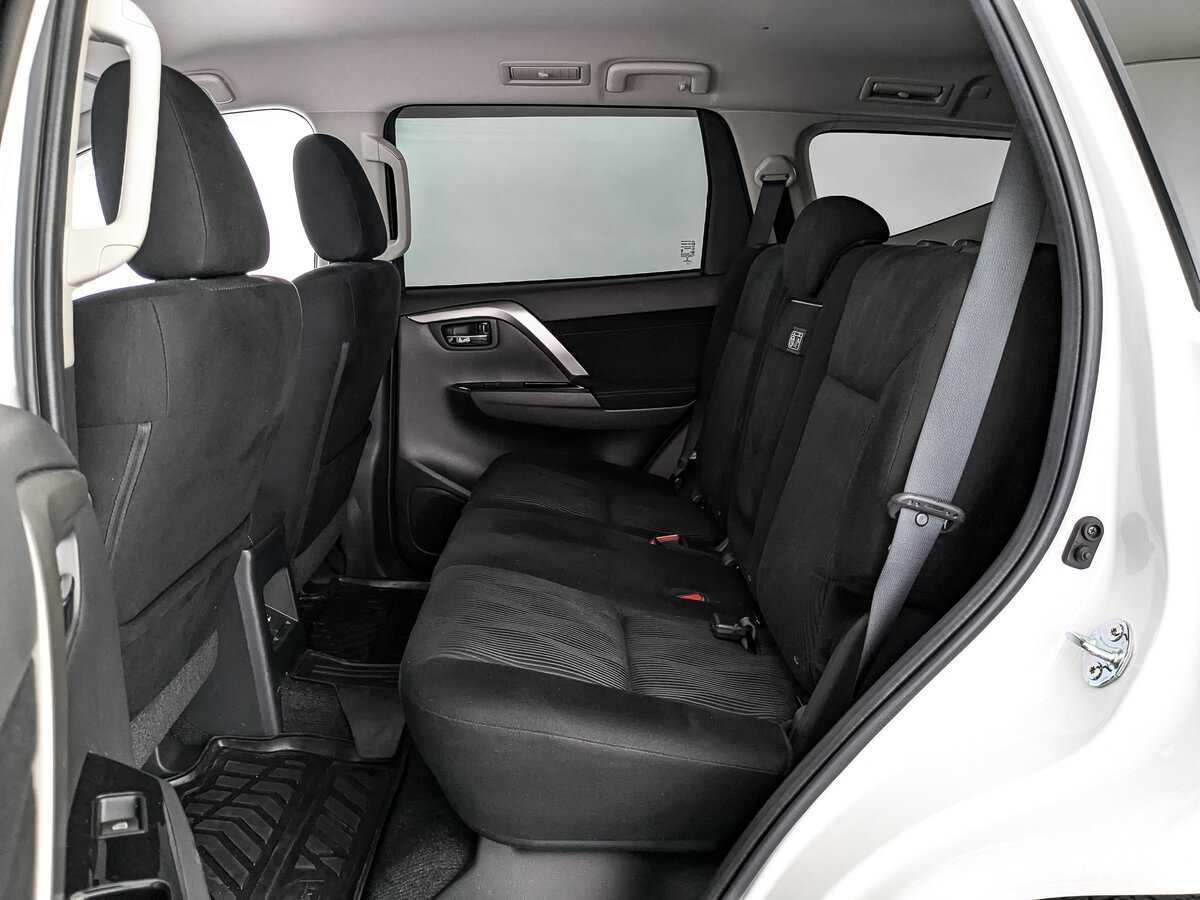 Mitsubishi Pajero Sport 2021 года с пробегом. Фото: #13