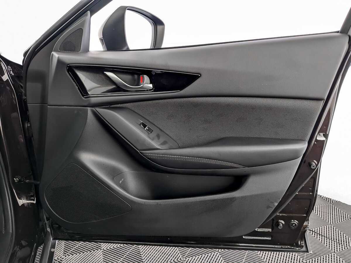 Mazda CX-4 2023 года с пробегом. Фото: #19