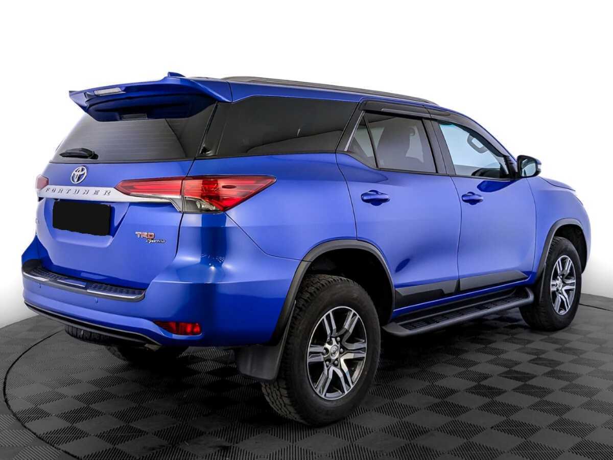 Toyota Fortuner 2019 года с пробегом. Фото: #4
