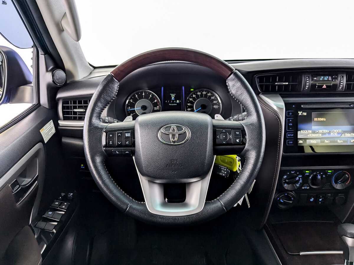 Toyota Fortuner 2019 года с пробегом. Фото: #16