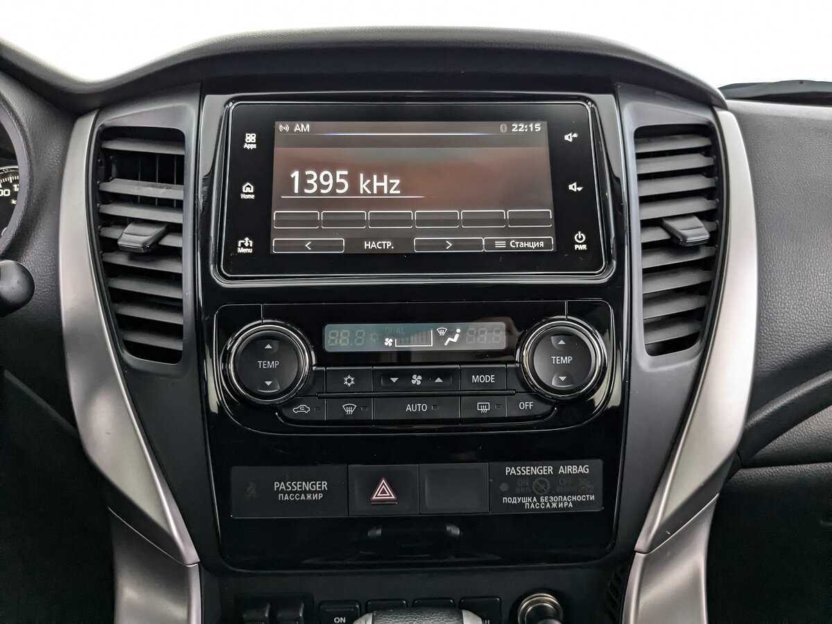 Mitsubishi Pajero Sport 2018 года с пробегом. Фото: #12