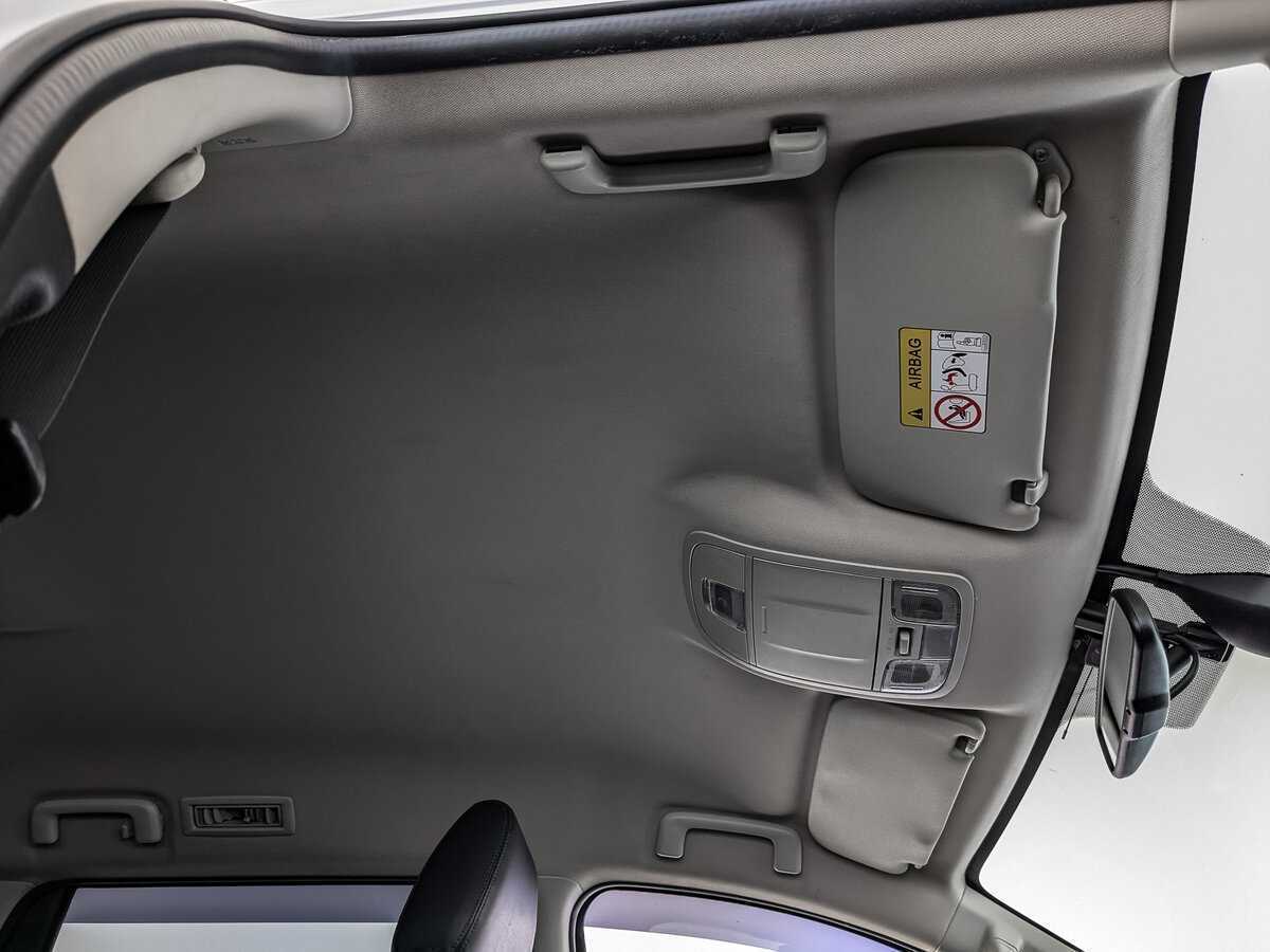 Mitsubishi Pajero Sport 2018 года с пробегом. Фото: #18