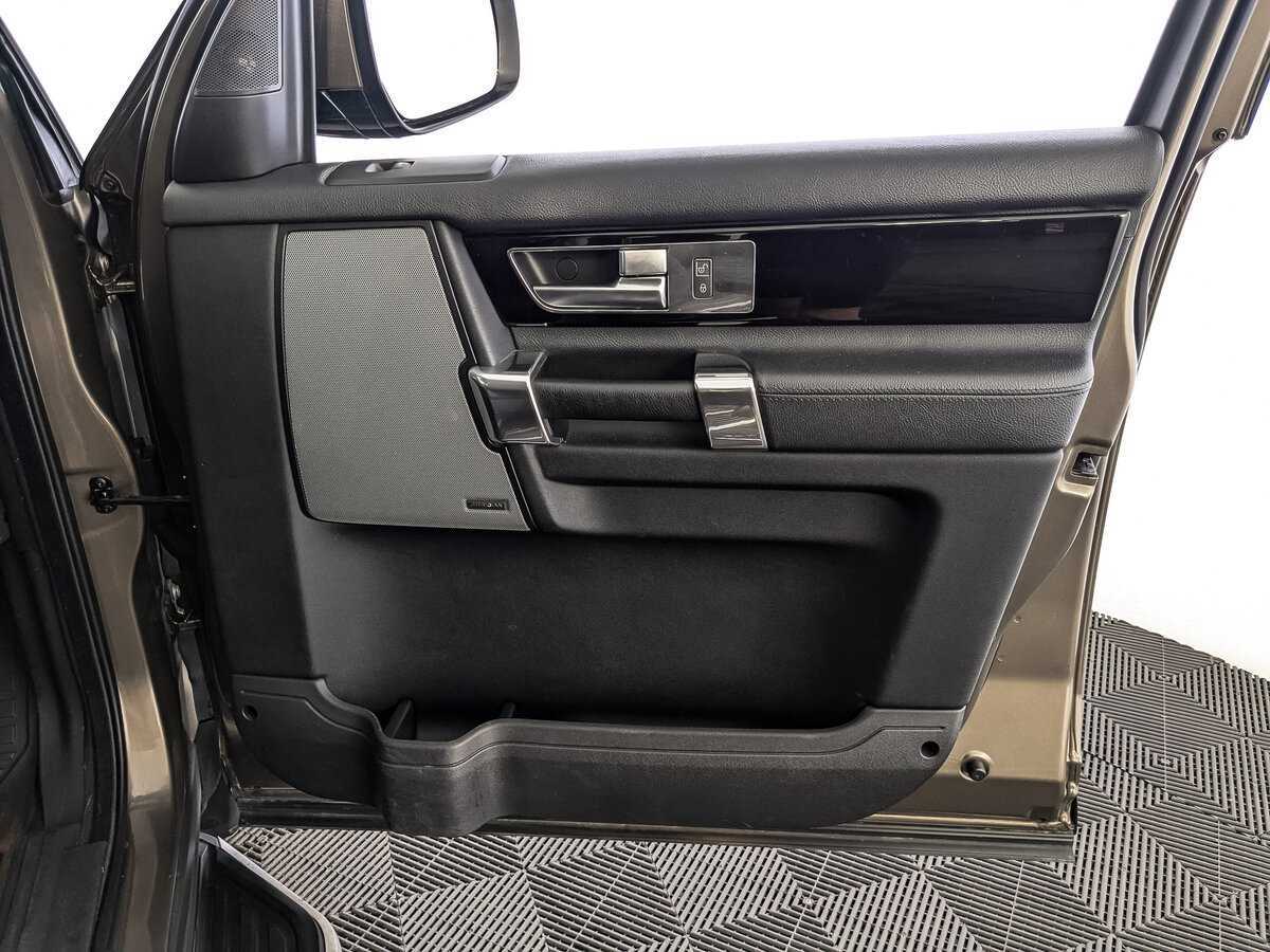 Land Rover Discovery 2014 года с пробегом. Фото: #19