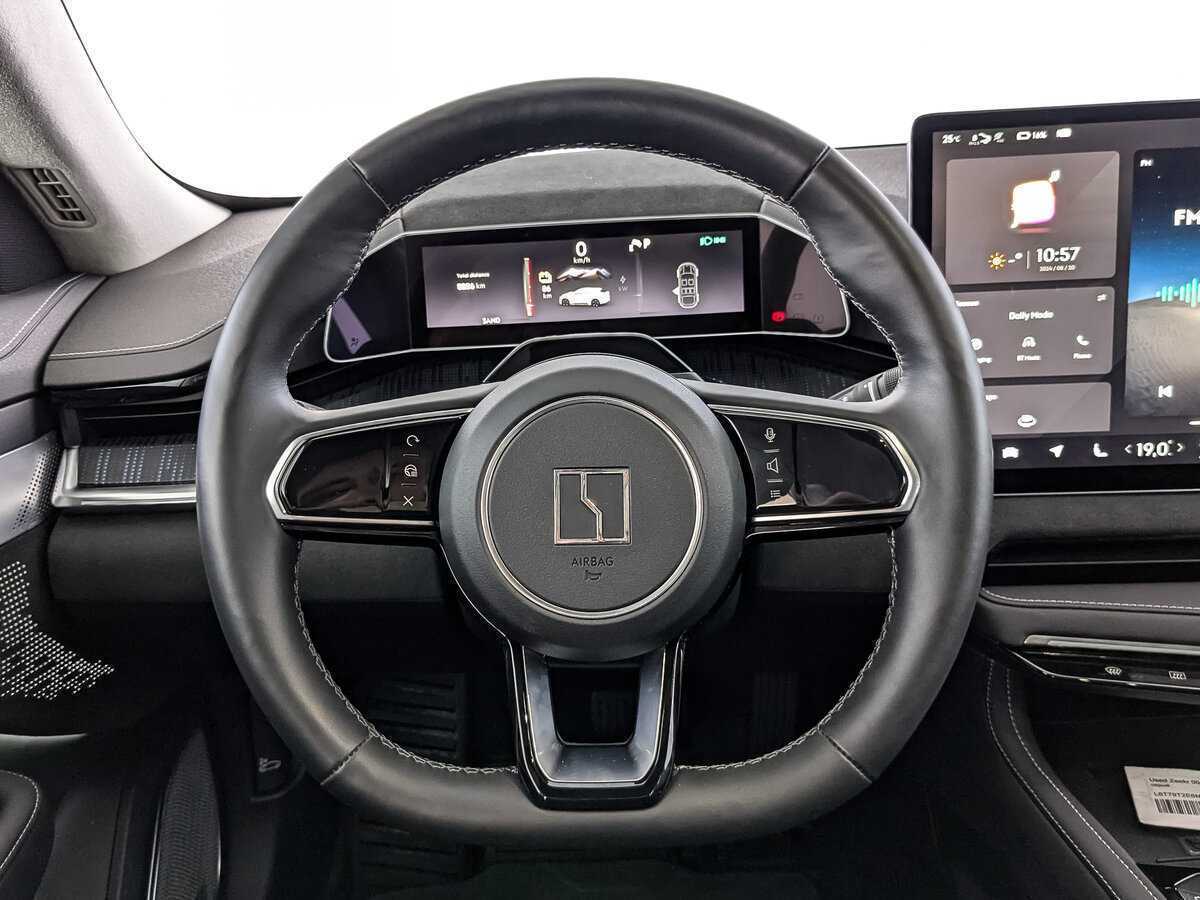 Zeekr 001 2022 года с пробегом. Фото: #16