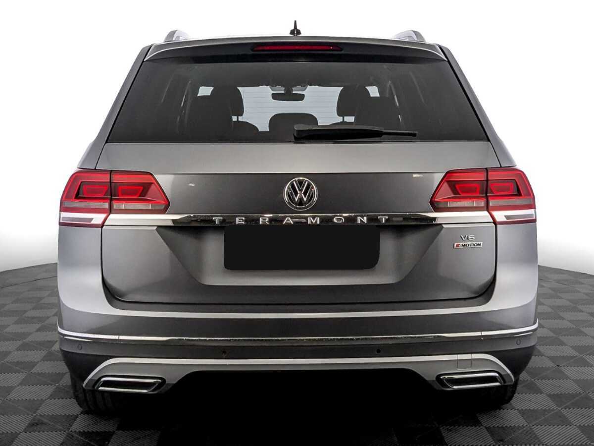Volkswagen Teramont 2018 года с пробегом. Фото: #5