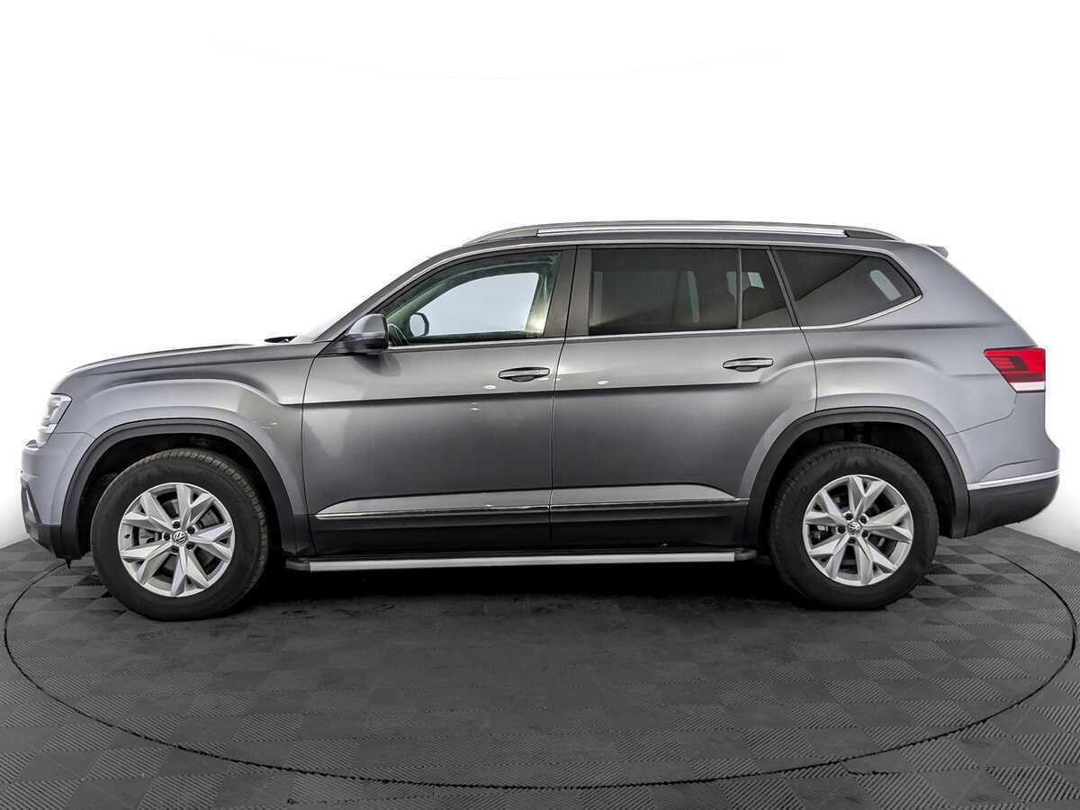 Volkswagen Teramont 2018 года с пробегом. Фото: #7