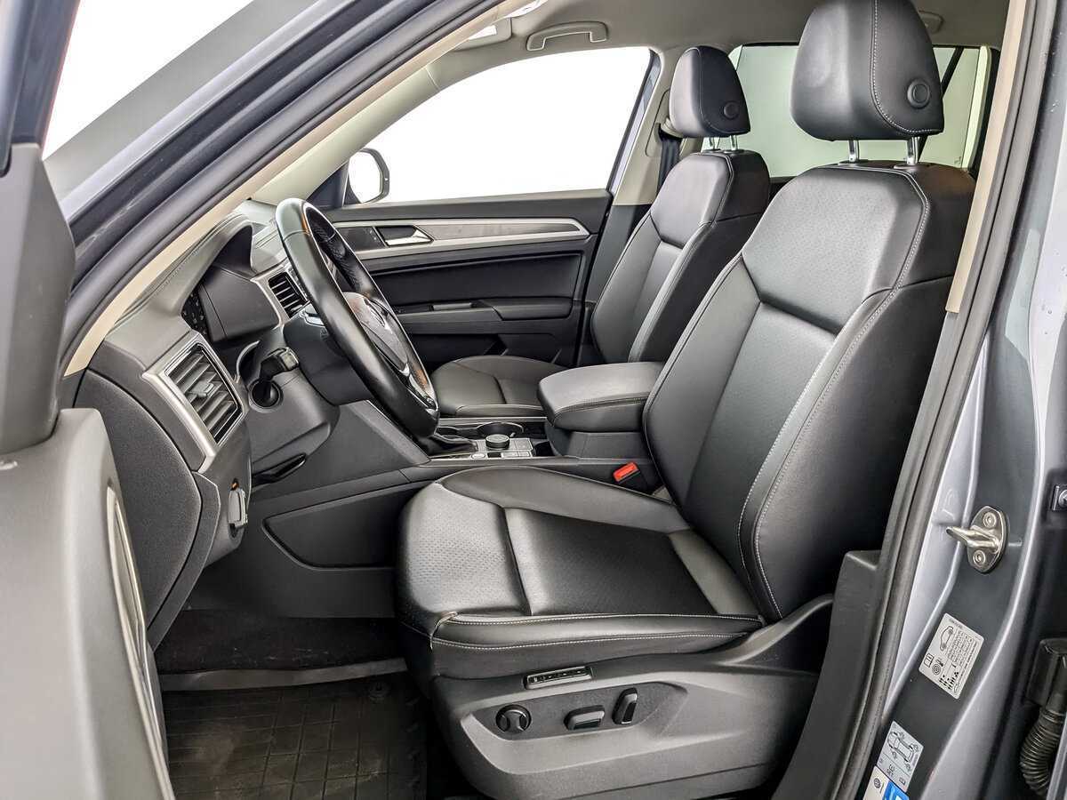 Volkswagen Teramont 2018 года с пробегом. Фото: #15