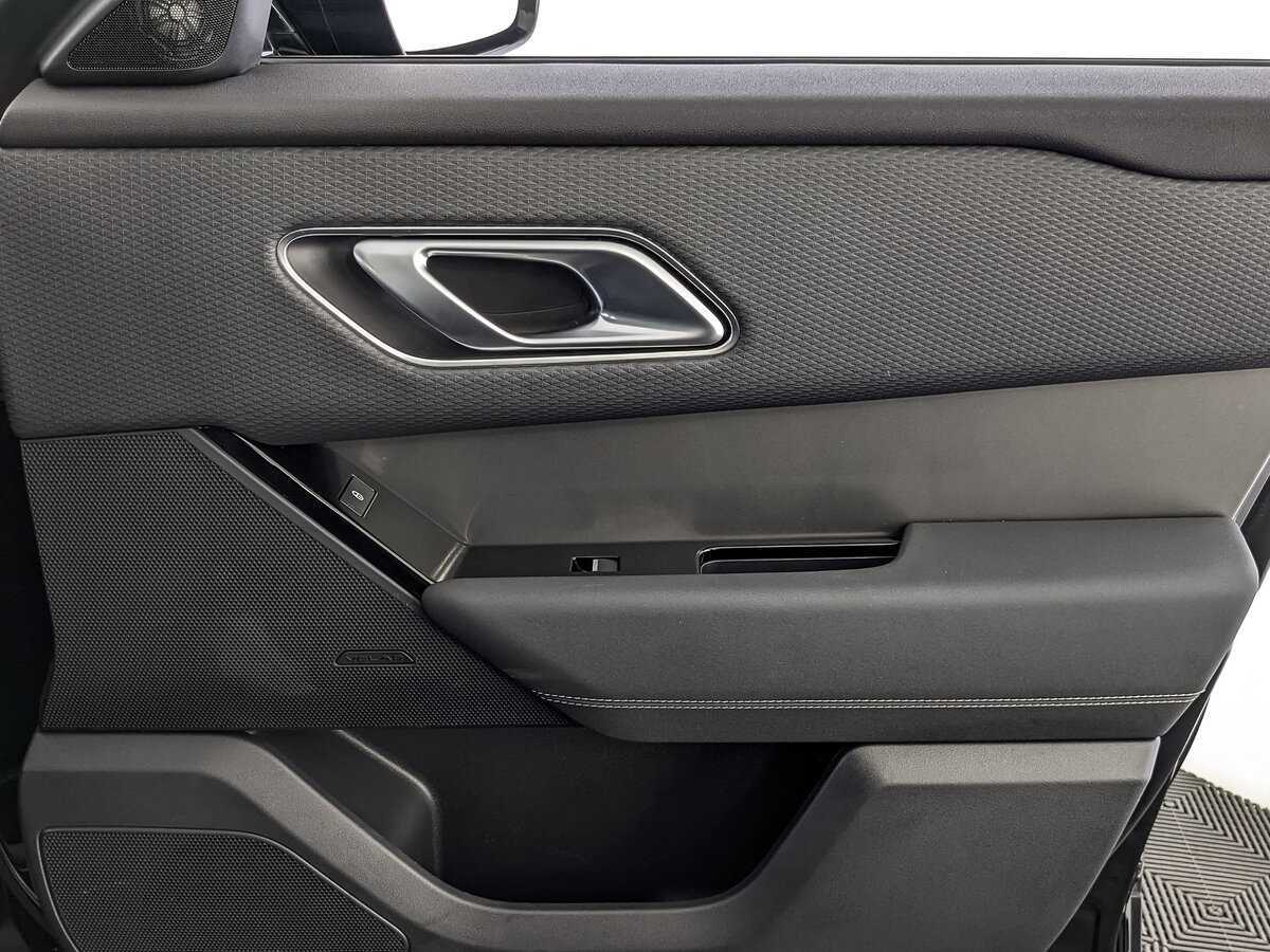 Land Rover Range Rover Velar 2019 года с пробегом. Фото: #20