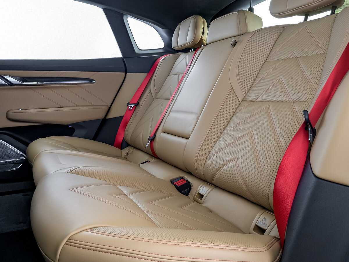 Zeekr 001 2023 года с пробегом. Фото: #9