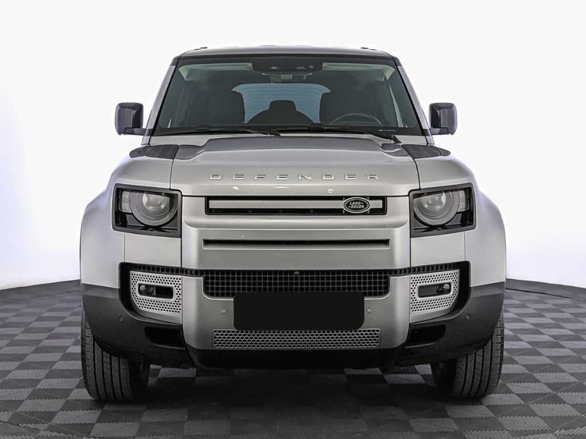 Land Rover Defender 2021 года с пробегом. Фото: #1