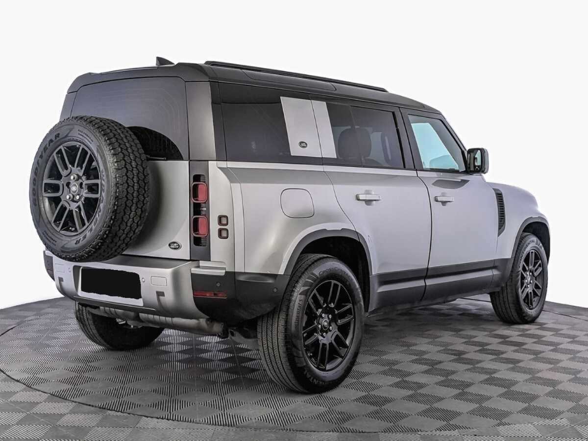 Land Rover Defender 2021 года с пробегом. Фото: #4