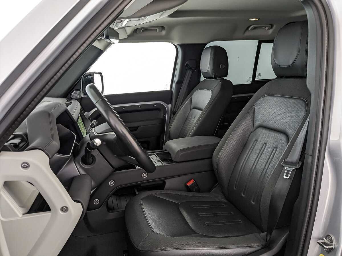 Land Rover Defender 2021 года с пробегом. Фото: #15