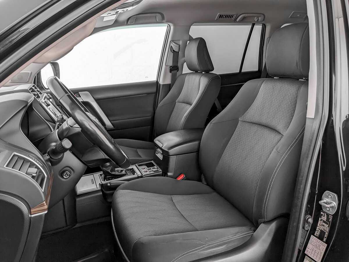 Toyota Land Cruiser Prado 2019 года с пробегом. Фото: #14