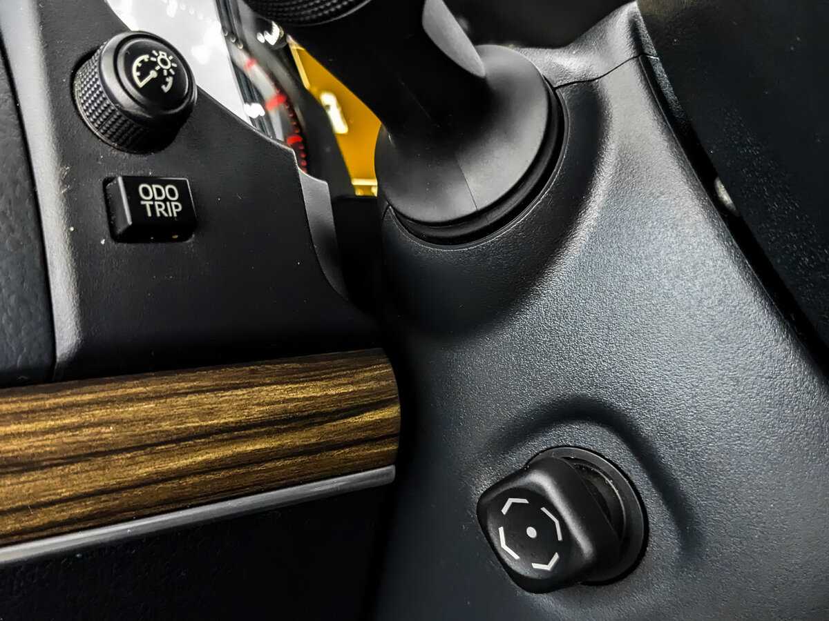 Toyota Land Cruiser Prado 2019 года с пробегом. Фото: #18