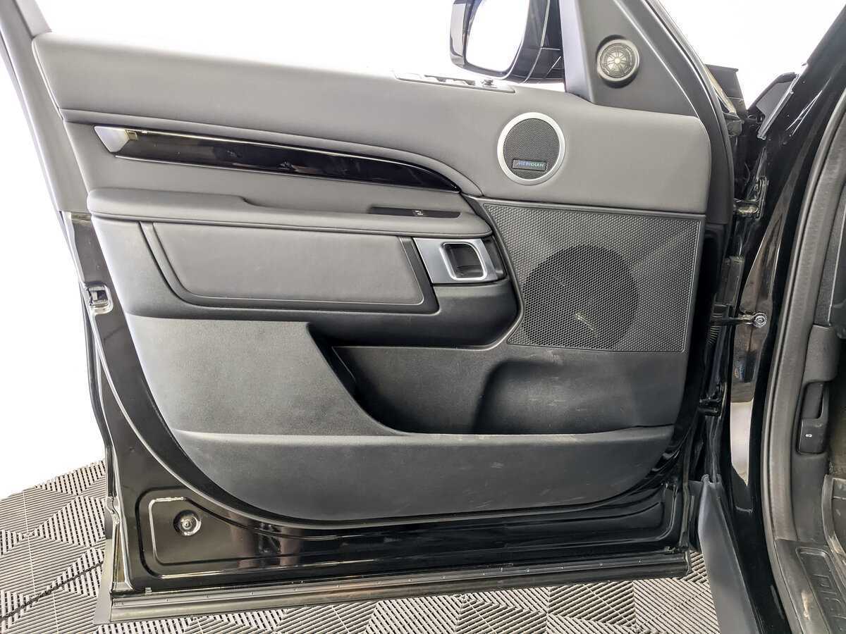 Land Rover Discovery 2020 года с пробегом. Фото: #14