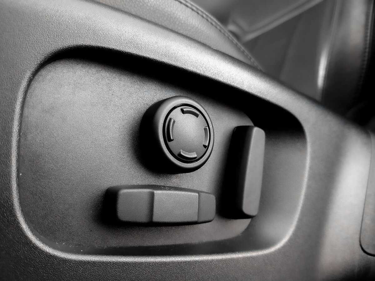 Land Rover Discovery 2020 года с пробегом. Фото: #16