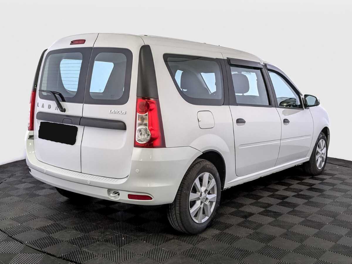 Lada (ВАЗ) Largus 2023 года с пробегом. Фото: #4