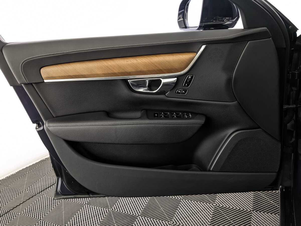 Volvo S90 2019 года с пробегом. Фото: #14