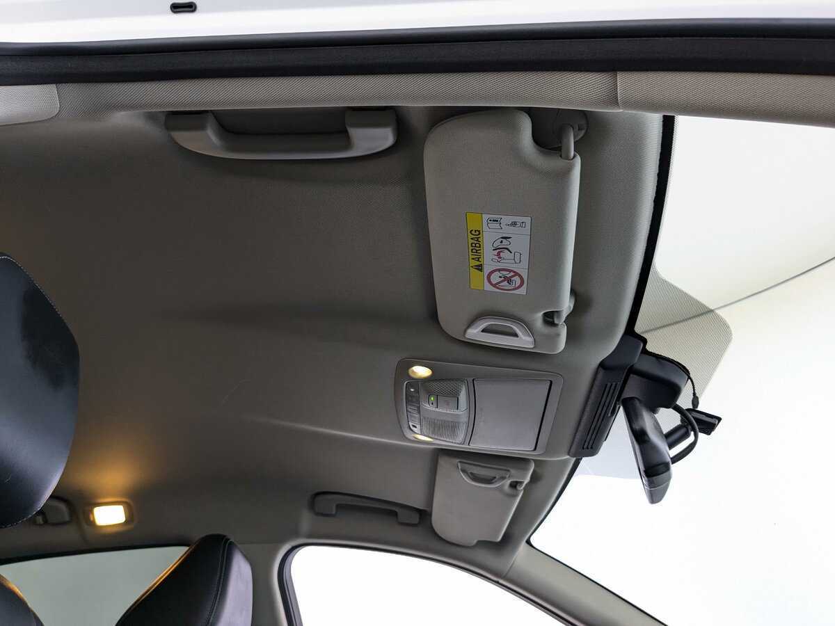 Infiniti Q50 2018 года с пробегом. Фото: #17