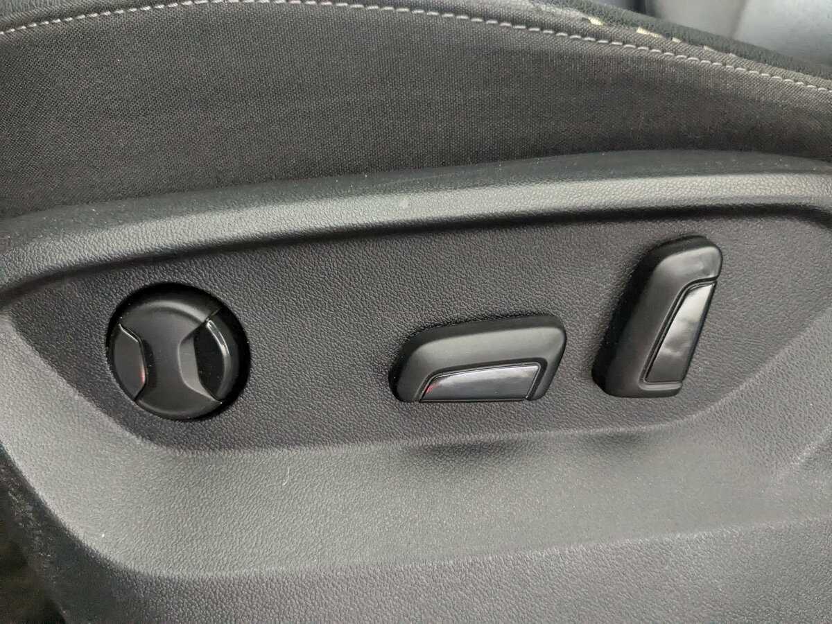 Volkswagen Teramont 2019 года с пробегом. Фото: #16