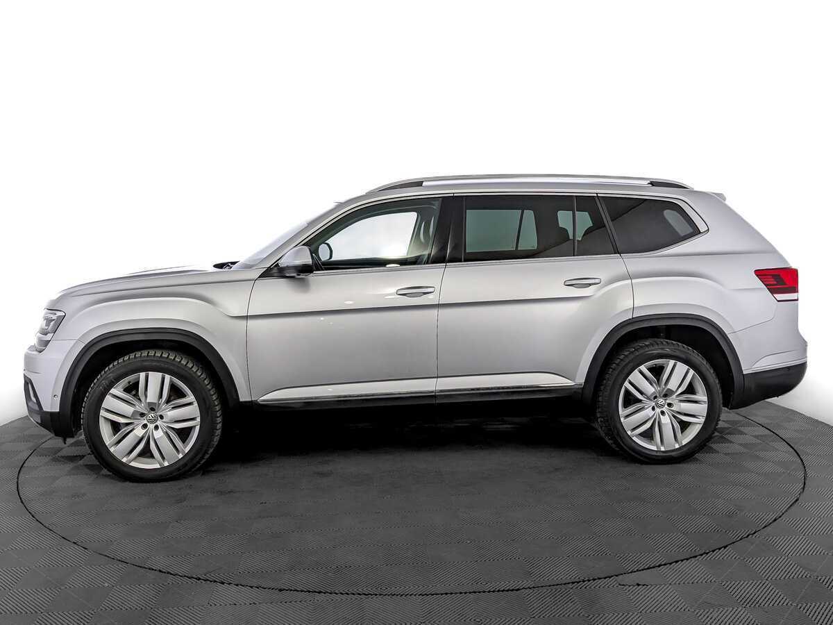 Volkswagen Teramont 2018 года с пробегом. Фото: #7