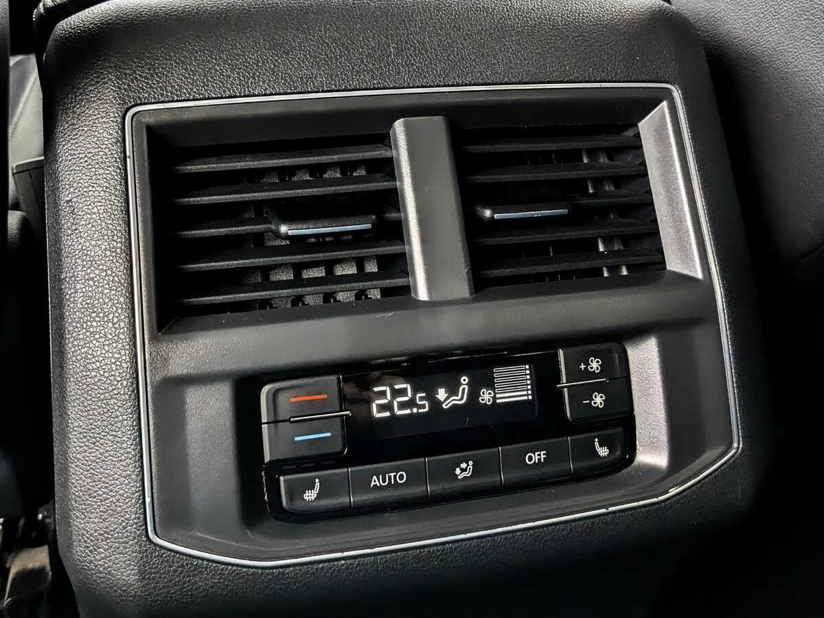 Volkswagen Teramont 2018 года с пробегом. Фото: #23