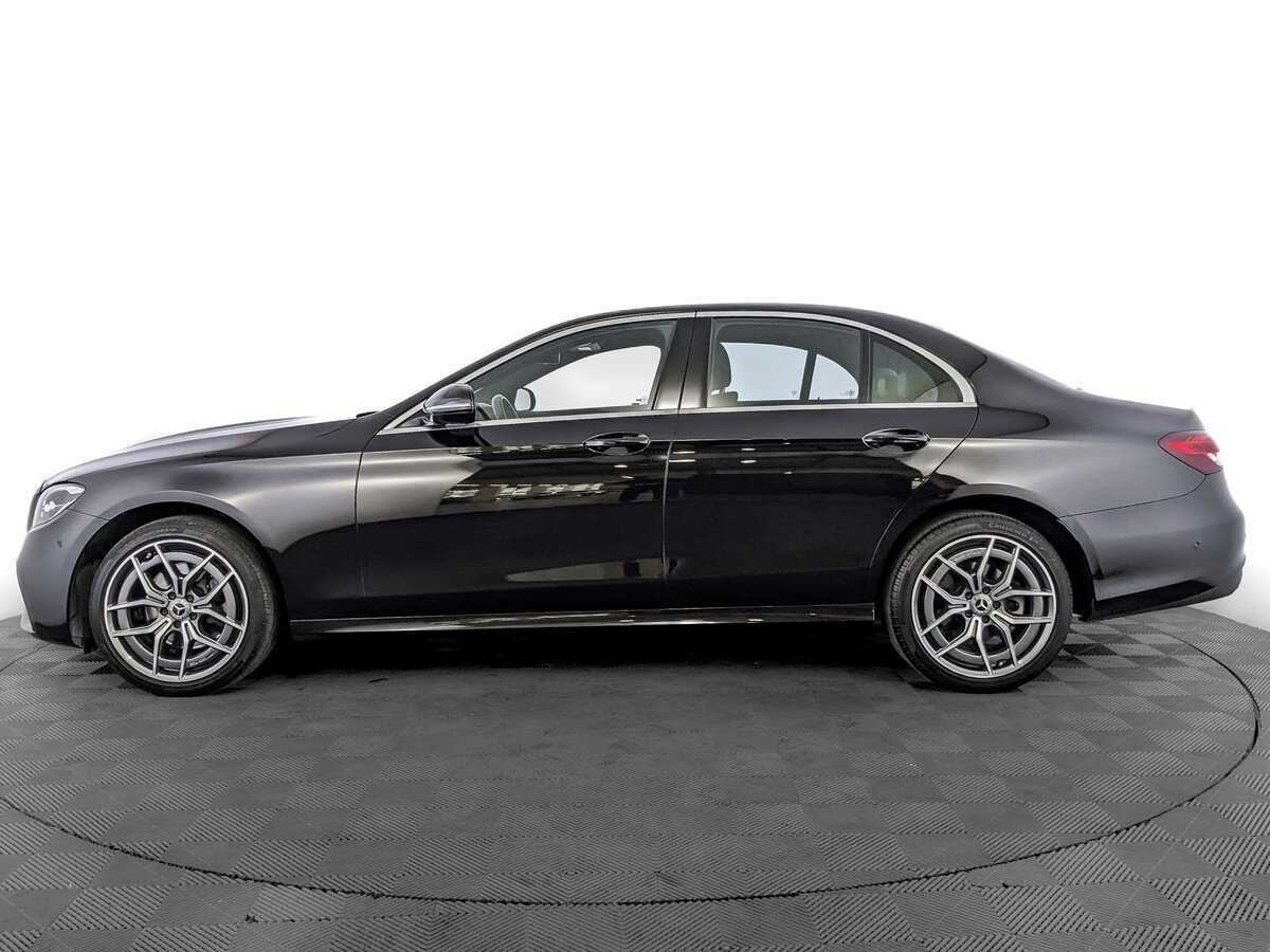 Mercedes-Benz E-Класс 2021 года с пробегом. Фото: #7