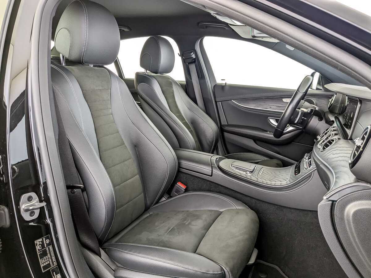 Mercedes-Benz E-Класс 2021 года с пробегом. Фото: #19